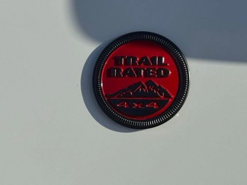 New 2026 Jeep Compass Trailhawk w/ Sun, Sound & Navigation Group AWD/4WD image 37