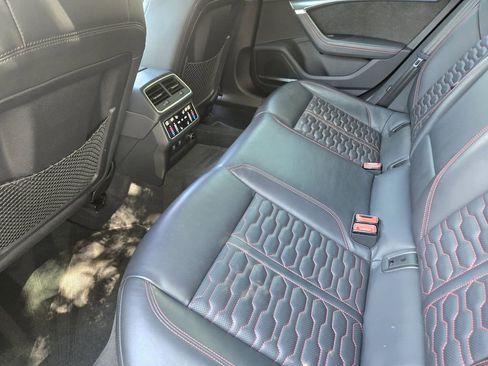 Used 2021 Audi RS 7 Sportback image 38