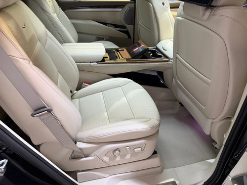 New 2026 Cadillac Escalade Platinum Sport AWD/4WD image 61