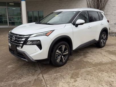 Used 2024 Nissan Rogue SL