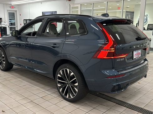 New 2026 Volvo XC60 B5 Ultra w/ Protection Package Premier image 7