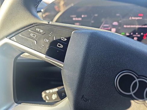 Used 2025 Audi Q5 Premium Plus w/ Premium Plus image 20