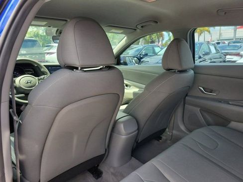 Certified 2023 Hyundai Elantra SEL FWD image 8