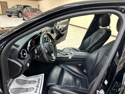 Used 2018 Mercedes-Benz C 300 Sedan image 17