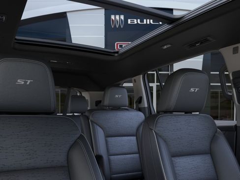 New 2026 Buick Enclave Sport Touring w/ Power Package FWD image 24