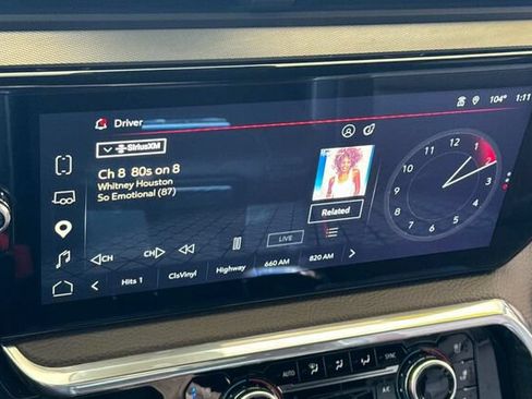 Used 2024 GMC Sierra 2500 Denali w/ Technology Package AWD/4WD image 17