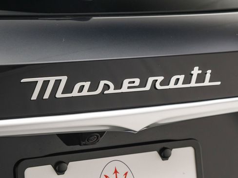 New 2025 Maserati Grecale GT image 23