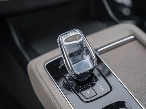 New 2026 Volvo XC90 B6 Ultra w/ Lounge Package image 24