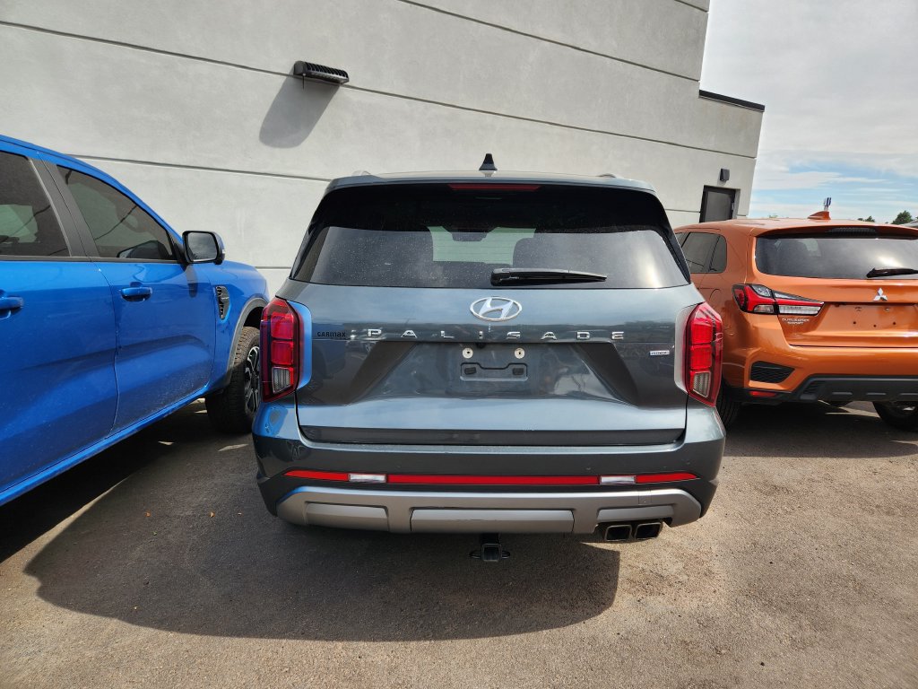 Used 2023 Hyundai Palisade SEL w/ Premium Package AWD/4WD image 6