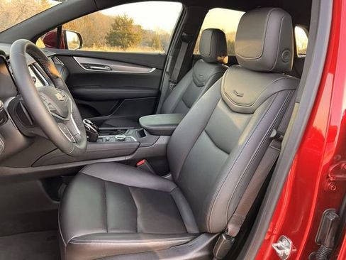 New 2026 Cadillac XT5 Luxury image 20