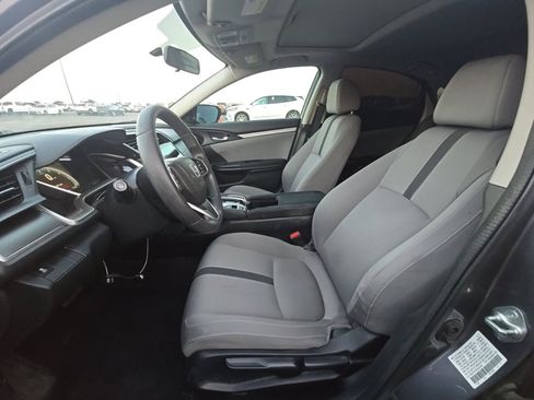 Used 2018 Honda Civic EX image 7