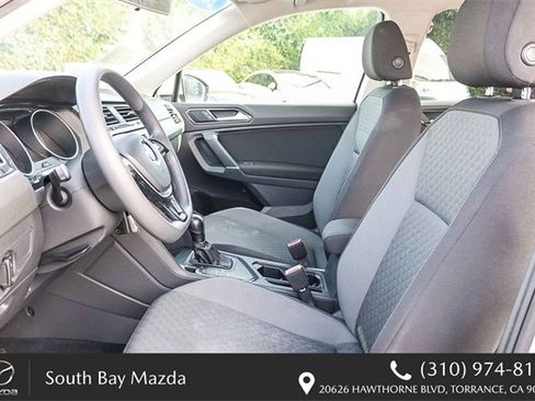 Used 2018 Volkswagen Tiguan S image 17