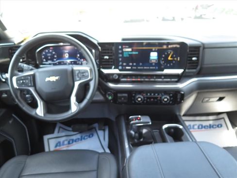 Used 2024 Chevrolet Silverado 1500 LTZ w/ Technology Package AWD/4WD image 15
