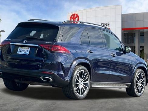 Used 2021 Mercedes-Benz GLE 350 4MATIC image 4