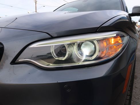 Used 2015 BMW M235i Coupe image 39