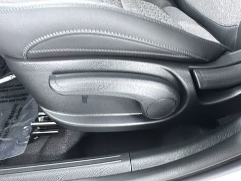 New 2026 Kia Seltos S image 11