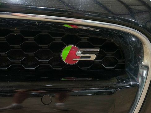 Used 2017 Jaguar F-TYPE S AWD/4WD image 22