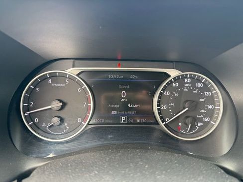 Used 2024 Nissan Sentra SV image 12