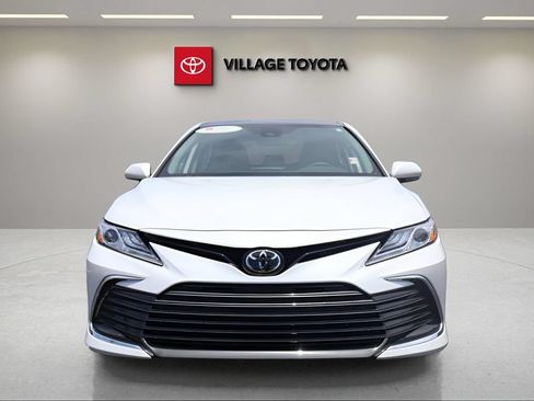 Certified 2024 Toyota Camry XLE FWD image 8