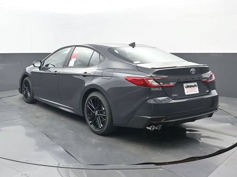 New 2026 Toyota Camry SE FWD image 3