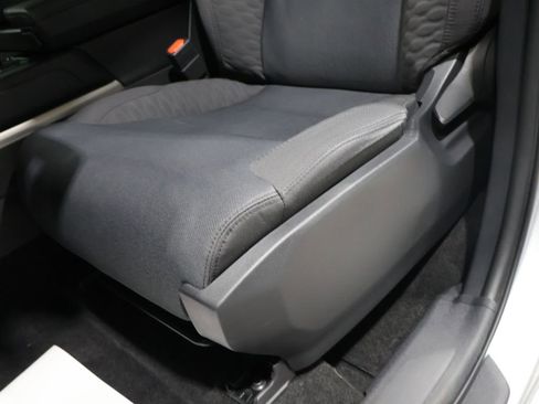 Used 2023 Toyota Tundra SR5 w/ SR5 Convenience Package image 10