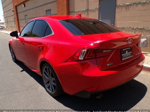 Used 2016 Lexus IS 200t w/ F Sport Package RWD image 8