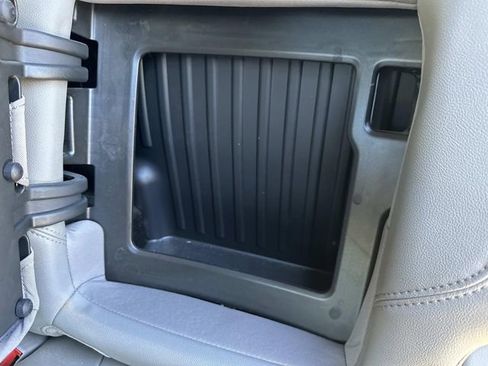 Used 2021 Chevrolet Silverado 1500 LTZ w/ Technology Package image 9