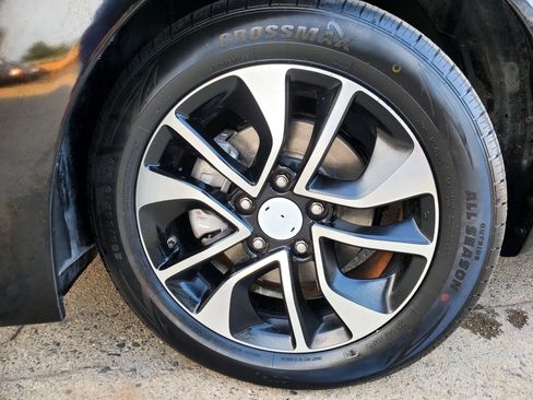Used 2013 Honda Civic EX-L image 24