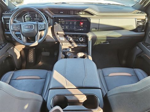 Used 2023 GMC Sierra 1500 AT4 w/ AT4 Premium Package image 40