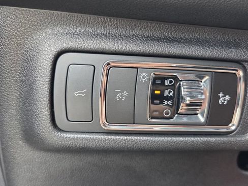 Used 2022 Lincoln Corsair FWD image 30