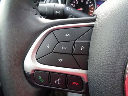 Used 2018 Jeep Compass Latitude w/ Popular Equipment Group image 31