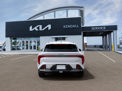 New 2026 Kia K4 GT-Line FWD image 5