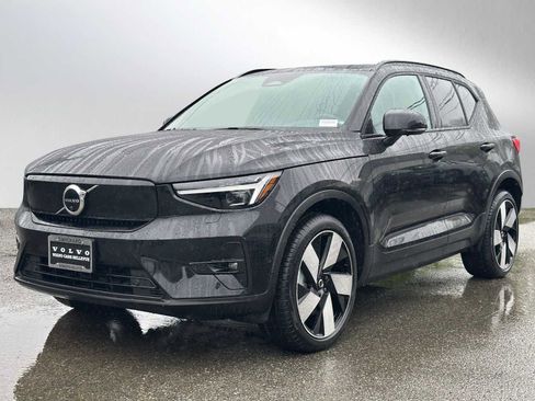 Certified 2023 Volvo XC40 Recharge Ultimate w/ Protection Package Premier AWD/4WD image 8