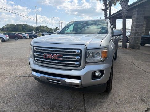 Used 2015 GMC Canyon SLE w/ All-Terrain Package AWD/4WD image 11