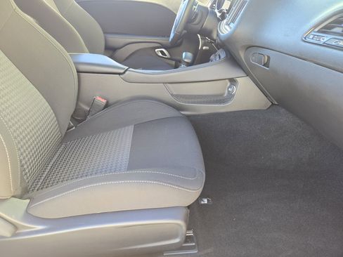 Used 2023 Dodge Challenger R/T w/ Blacktop Package image 16