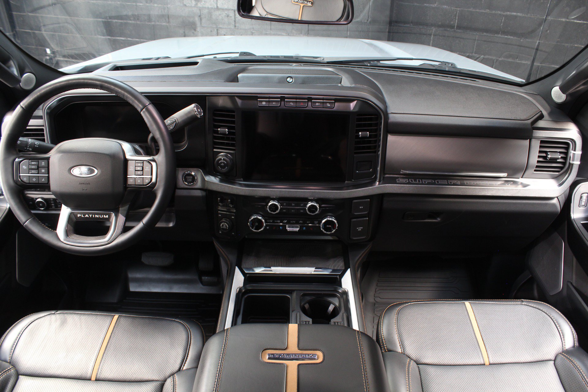 Used 2024 Ford F250 Platinum w/ Tremor Off-Road Package AWD/4WD image 37