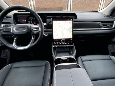 Used 2026 GMC Terrain Denali image 15