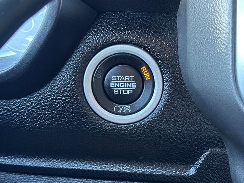 Used 2024 RAM 3500 Big Horn image 22