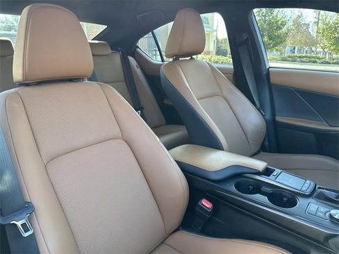 Used 2023 Lexus IS 300 w/ Comfort Package image 10