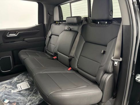 New 2026 GMC Sierra 1500 SLT w/ SLT Premium Package image 41