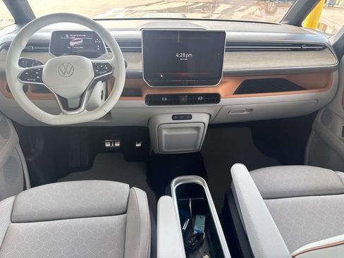 New 2025 Volkswagen ID. Buzz 1st Edition image 24