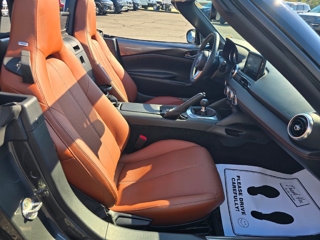 Used 2022 MAZDA MX-5 Miata Grand Touring w/ Weather Package RWD image 10