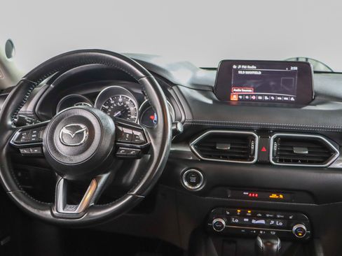 Used 2019 MAZDA CX-5 Touring image 17