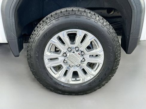 Used 2022 GMC Sierra 2500 Denali AWD/4WD image 31
