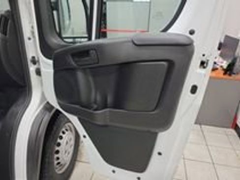Used 2024 RAM ProMaster 2500 image 23
