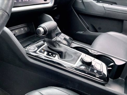 Used 2023 Kia Sportage SX image 19