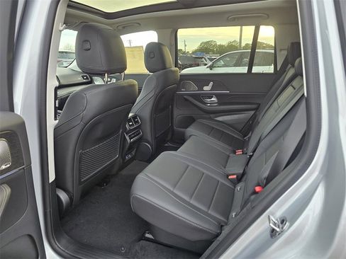 New 2026 Mercedes-Benz GLS 450 4MATIC image 24