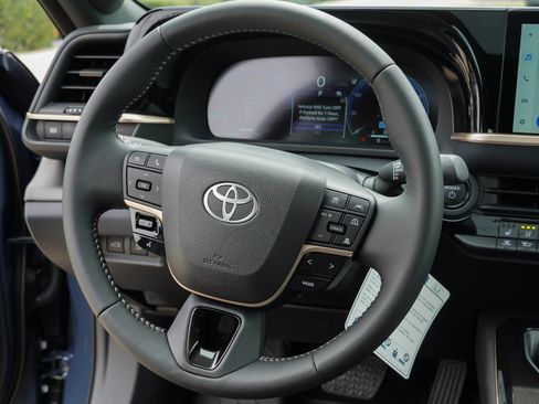 New 2026 Toyota Crown AWD/4WD image 34