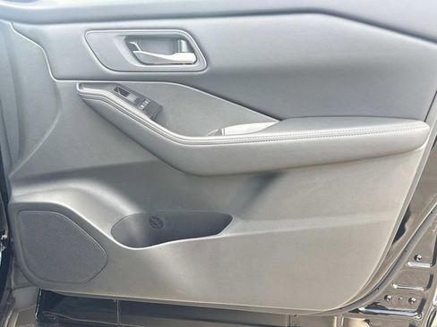New 2026 Nissan Rogue SV FWD image 16