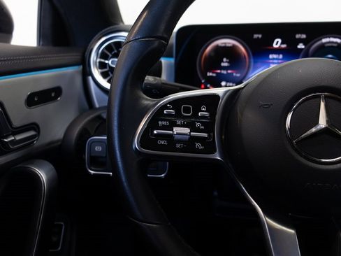 Used 2023 Mercedes-Benz CLA 250 image 25